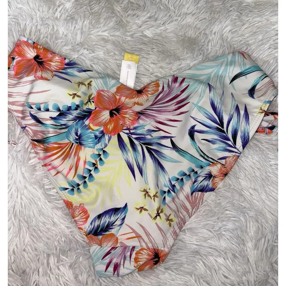 No Boundaries Juniors L White Floral Bikini/tankini Bottoms. Cute
